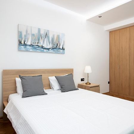 Sena Luxury Apartments Pula Ngoại thất bức ảnh