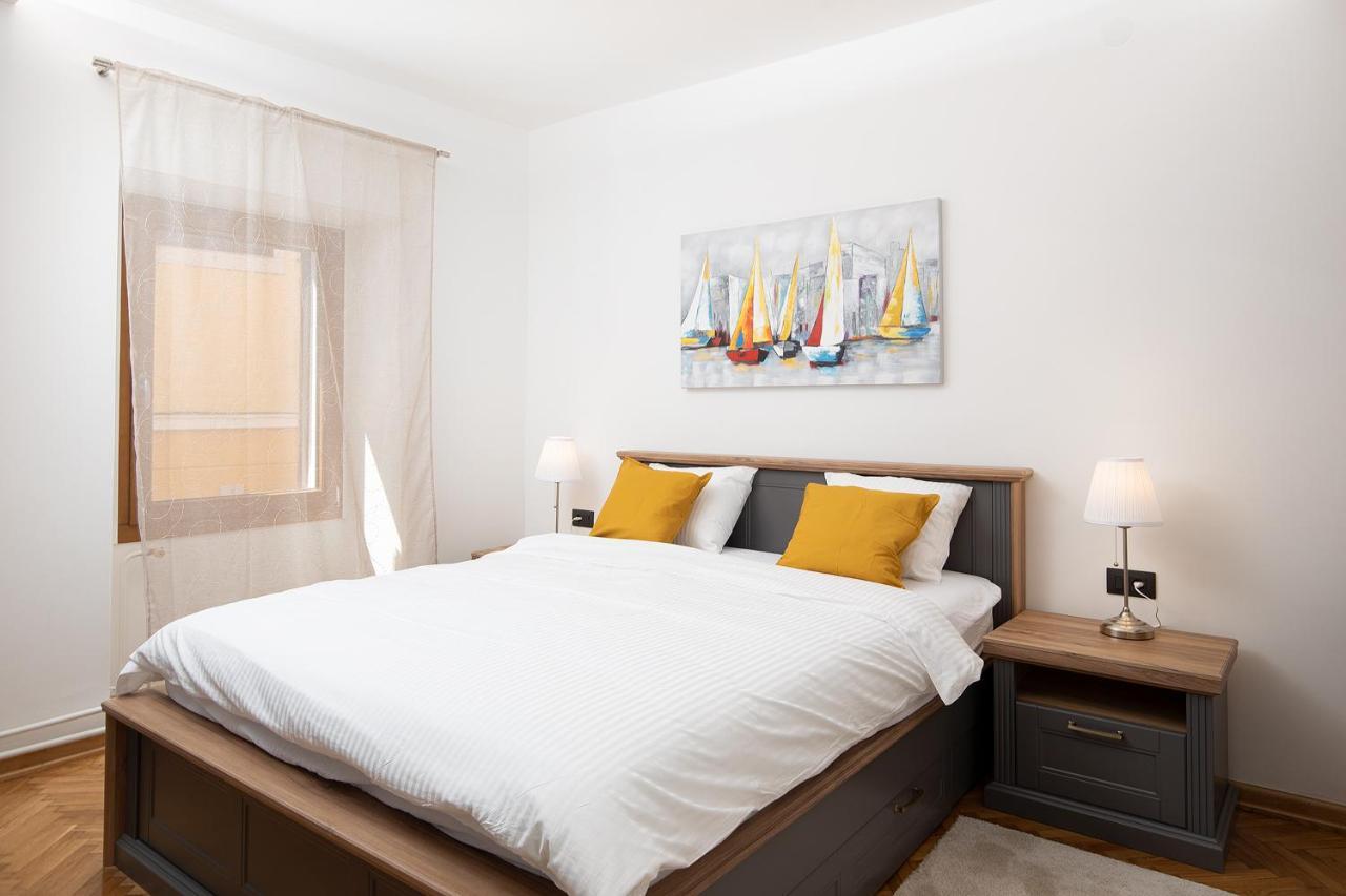 Sena Luxury Apartments Pula Ngoại thất bức ảnh