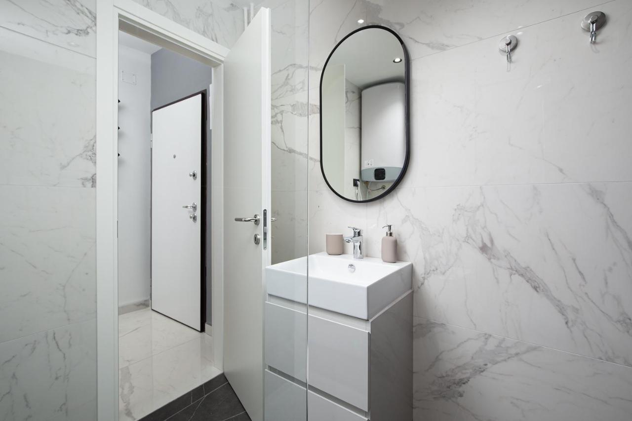 Sena Luxury Apartments Pula Ngoại thất bức ảnh